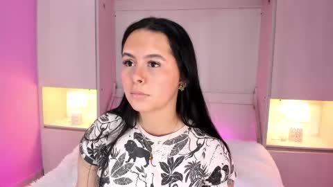 valerymeyerr online show from January 7, 2025, 4:08 am