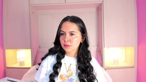 valerymeyerr online show from January 8, 2025, 4:02 am