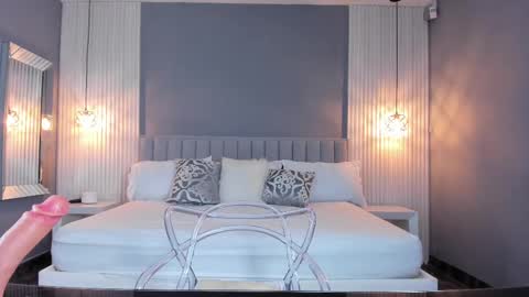 Snapshot of valerynova chatting on March 5, 2025, 5:18 pm Carla online show from March 5, 2025, 5:18 pm