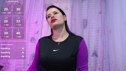 Snapshot of valerysnow_ chatting on February 25, 2025, 1:09 am Valery online show from February 25, 2025, 1:09 am