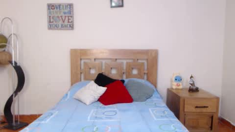 Snapshot of valesantodomingo chatting on September 12, 2025, 10:10 pm Sofia online show from September 12, 2025, 10:10 pm