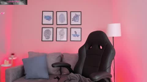 Valkiria online show from October 4, 2025, 7:28 am