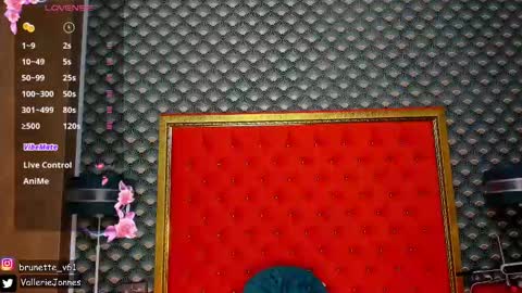 Snapshot of valleriejonnes chatting on March 9, 2025, 11:03 pm Valerie Val V online show from March 9, 2025, 11:03 pm