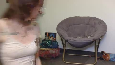 Snapshot of valleriestarr chatting on February 6, 2025, 4:42 am Vallerie Starr online show from February 6, 2025, 4:42 am