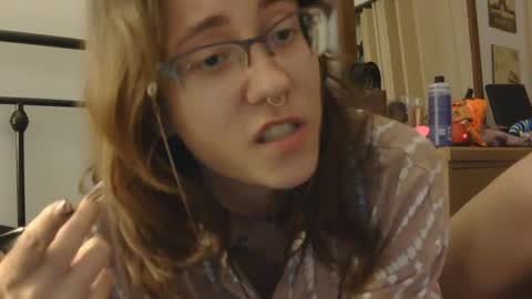 Snapshot of valleriestarr chatting on September 18, 2025, 2:57 am Vallerie Starr online show from September 18, 2025, 2:57 am