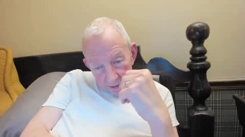 Snapshot of valleylaker chatting on December 7, 2024, 8:22 am valleylaker online show from December 7, 2024, 8:22 am