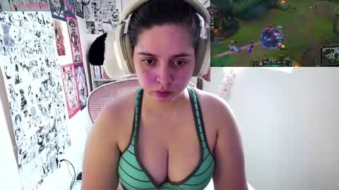 Snapshot of vallolet1_ chatting on September 30, 2025, 9:09 pm Im Violet online show from September 30, 2025, 9:09 pm