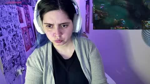 Im Violet online show from October 24, 2025, 12:52 am