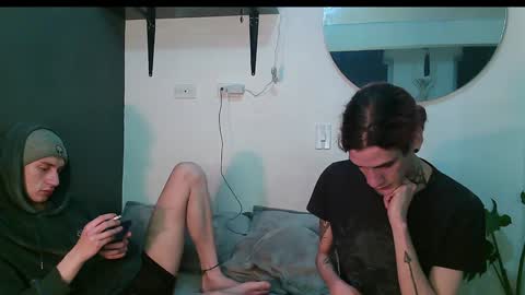 Snapshot of vamp_noah chatting on February 5, 2025, 6:35 am Vamp Noah and Dan online show from February 5, 2025, 6:35 am