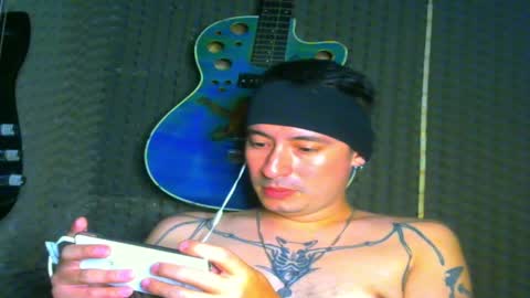 vampireathome online show from February 21, 2025, 8:51 am