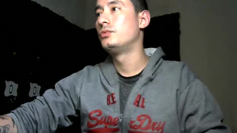 vampireathome online show from September 12, 2025, 5:40 am