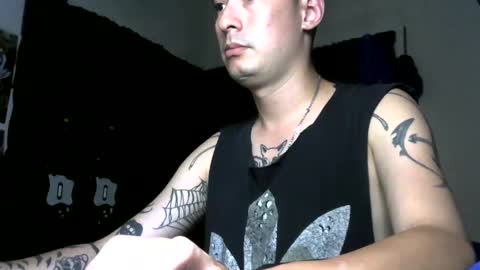 vampireathome online show from September 24, 2025, 6:28 am