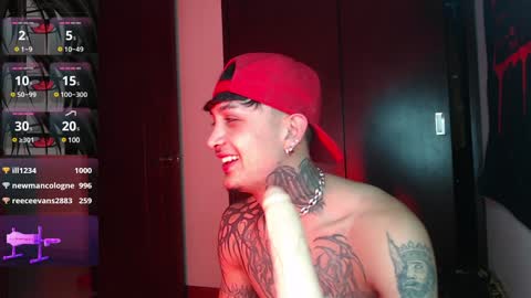 Snapshot of vampiredavyd chatting on January 9, 2025, 2:54 am david guzman i model independenthelp me with a thumbs up online show from January 9, 2025, 2:54 am