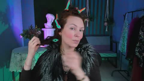 Snapshot of vandarossi chatting on January 19, 2025, 5:48 am Vanda online show from January 19, 2025, 5:48 am