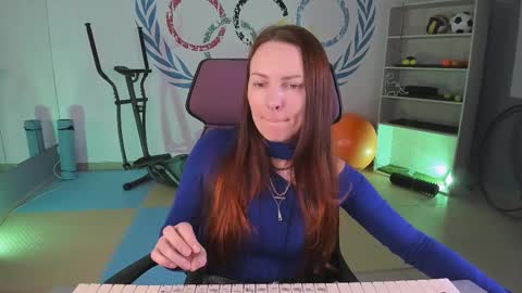 Snapshot of vandarossi chatting on February 12, 2025, 11:18 am Vanda online show from February 12, 2025, 11:18 am