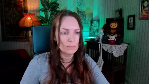 Snapshot of vandarossi chatting on February 13, 2025, 3:24 pm Vanda online show from February 13, 2025, 3:24 pm