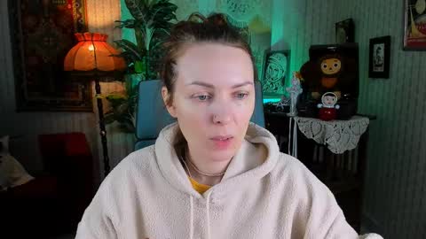 Snapshot of vandarossi chatting on February 16, 2025, 5:26 am Vanda online show from February 16, 2025, 5:26 am