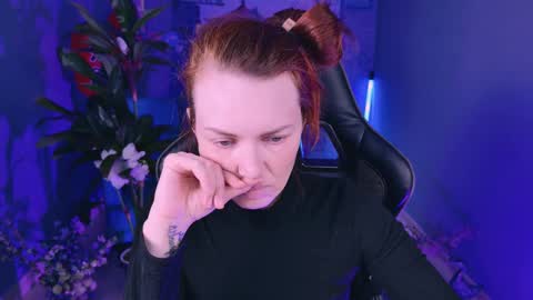 Snapshot of vandarossi chatting on March 1, 2025, 2:13 pm Vanda online show from March 1, 2025, 2:13 pm