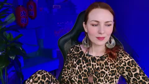 Snapshot of vandarossi chatting on March 6, 2025, 5:11 pm Vanda online show from March 6, 2025, 5:11 pm