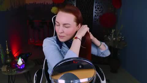 Snapshot of vandarossi chatting on March 12, 2025, 5:24 am Vanda online show from March 12, 2025, 5:24 am