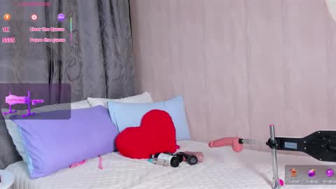 Snapshot of vane_lips chatting on November 9, 2025, 3:16 am V A N E online show from November 9, 2025, 3:16 am