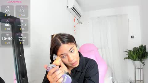 vanelope_smith online show from November 21, 2025, 1:48 am