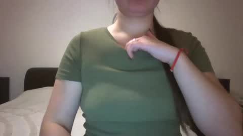 Snapshot of vanesajewel chatting on December 11, 2024, 4:09 pm VanesaJewel online show from December 11, 2024, 4:09 pm