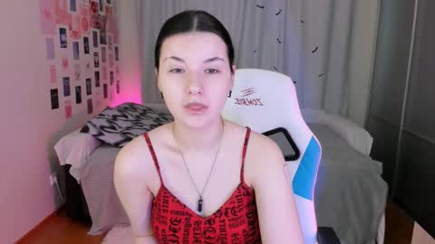 Vanessa online show from March 10, 2025, 5:22 am