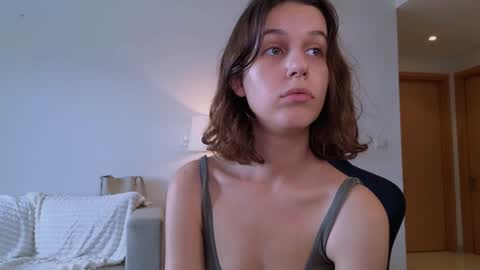 Snapshot of vanessabayer chatting on December 26, 2024, 3:59 am vanessa online show from December 26, 2024, 3:59 am