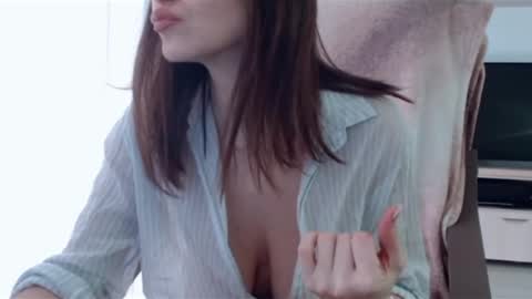 Vanessa online show from March 7, 2025, 11:07 am