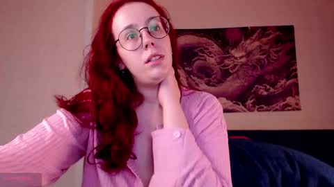 Snapshot of vanessalincum chatting on December 1, 2025, 7:02 am Vanessa follow me - I will answer you there at any time online show from December 1, 2025, 7:02 am