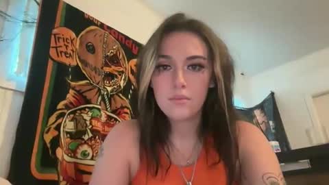 Snapshot of vanessaluvs2play chatting on October 31, 2025, 10:11 pm vanessaluvs2play online show from October 31, 2025, 10:11 pm