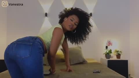 New account follow me online show from March 11, 2025, 9:04 pm