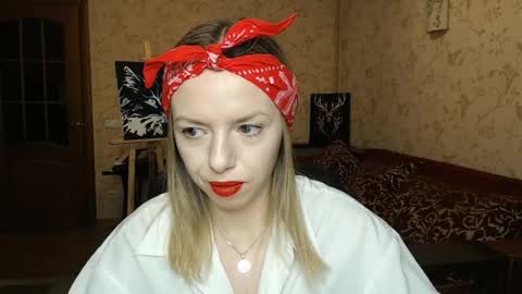 VanillaMuffin online show from January 9, 2025, 4:28 pm