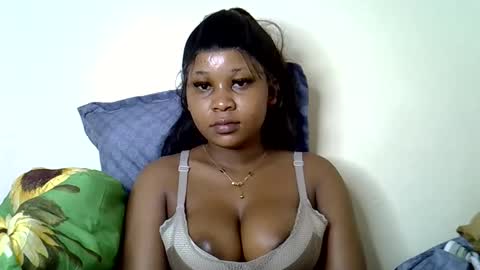 Snapshot of vanillavenus chatting on September 15, 2025, 1:33 pm vanillavenus online show from September 15, 2025, 1:33 pm