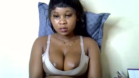 Snapshot of vanillavenus chatting on September 29, 2025, 1:27 pm vanillavenus online show from September 29, 2025, 1:27 pm