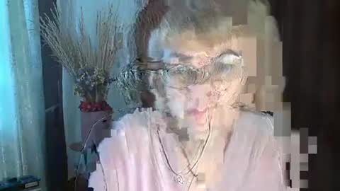 Vanillaxcreamy online show from January 10, 2025, 11:22 am