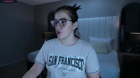 Karine online show from September 9, 2025, 11:32 am