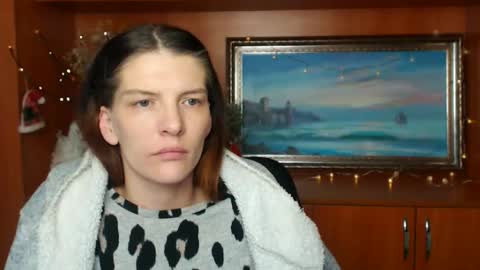 Snapshot of vanrey_ chatting on February 18, 2025, 10:49 am Vanessa online show from February 18, 2025, 10:49 am