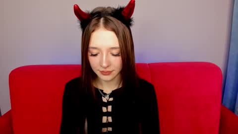 VasilisaLove online show from October 6, 2025, 8:34 am