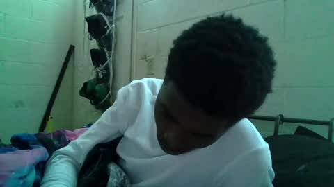 Snapshot of vaski85 chatting on October 29, 2025, 10:39 am vaski85 online show from October 29, 2025, 10:39 am