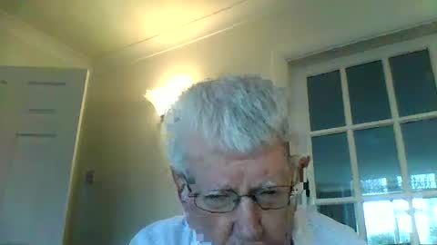 Snapshot of vassus chatting on December 2, 2024, 9:02 am vassus online show from December 2, 2024, 9:02 am
