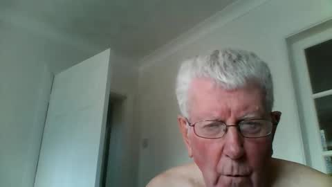 Snapshot of vassus chatting on February 25, 2025, 1:28 pm vassus online show from February 25, 2025, 1:28 pm