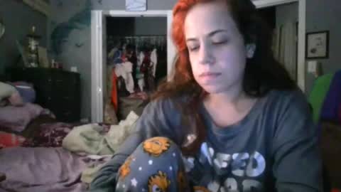 vaua089 online show from October 29, 2025, 5:20 am