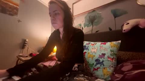 vaua089 online show from November 25, 2025, 5:18 am