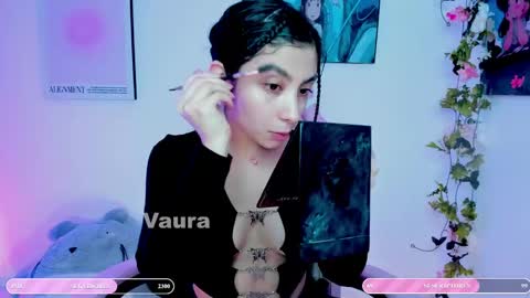 Snapshot of vaura222 chatting on March 8, 2025, 12:22 am vaura222 online show from March 8, 2025, 12:22 am