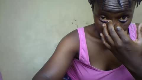 Snapshot of vee_tommy chatting on December 8, 2024, 6:39 pm Vee tommy online show from December 8, 2024, 6:39 pm