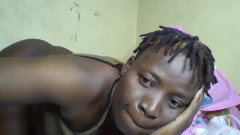 Snapshot of vee_tommy chatting on December 28, 2024, 9:51 pm Vee tommy online show from December 28, 2024, 9:51 pm