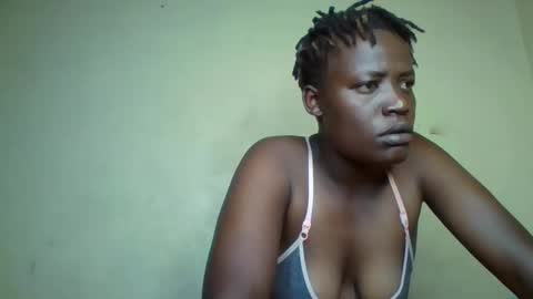 Snapshot of vee_tommy chatting on January 3, 2025, 1:47 pm Vee tommy online show from January 3, 2025, 1:47 pm