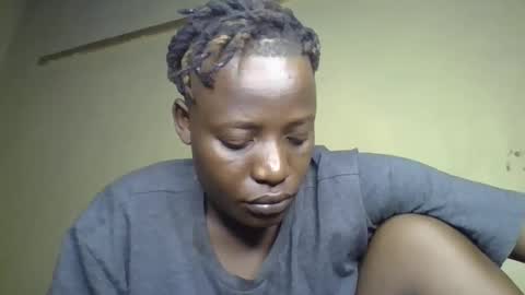 Snapshot of vee_tommy chatting on January 8, 2025, 8:38 am Vee tommy online show from January 8, 2025, 8:38 am